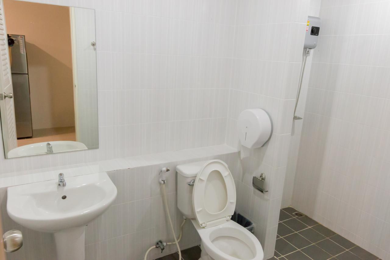 Memo Residence Nai Yang Beach Екстериор снимка